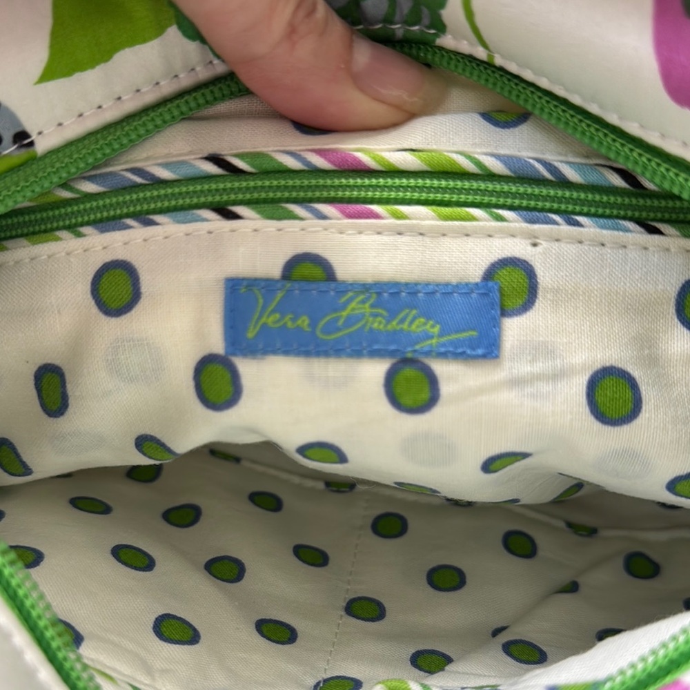 Vera Bradley Quilted Bag - White and Green with butterflies - Picture 9 of 11